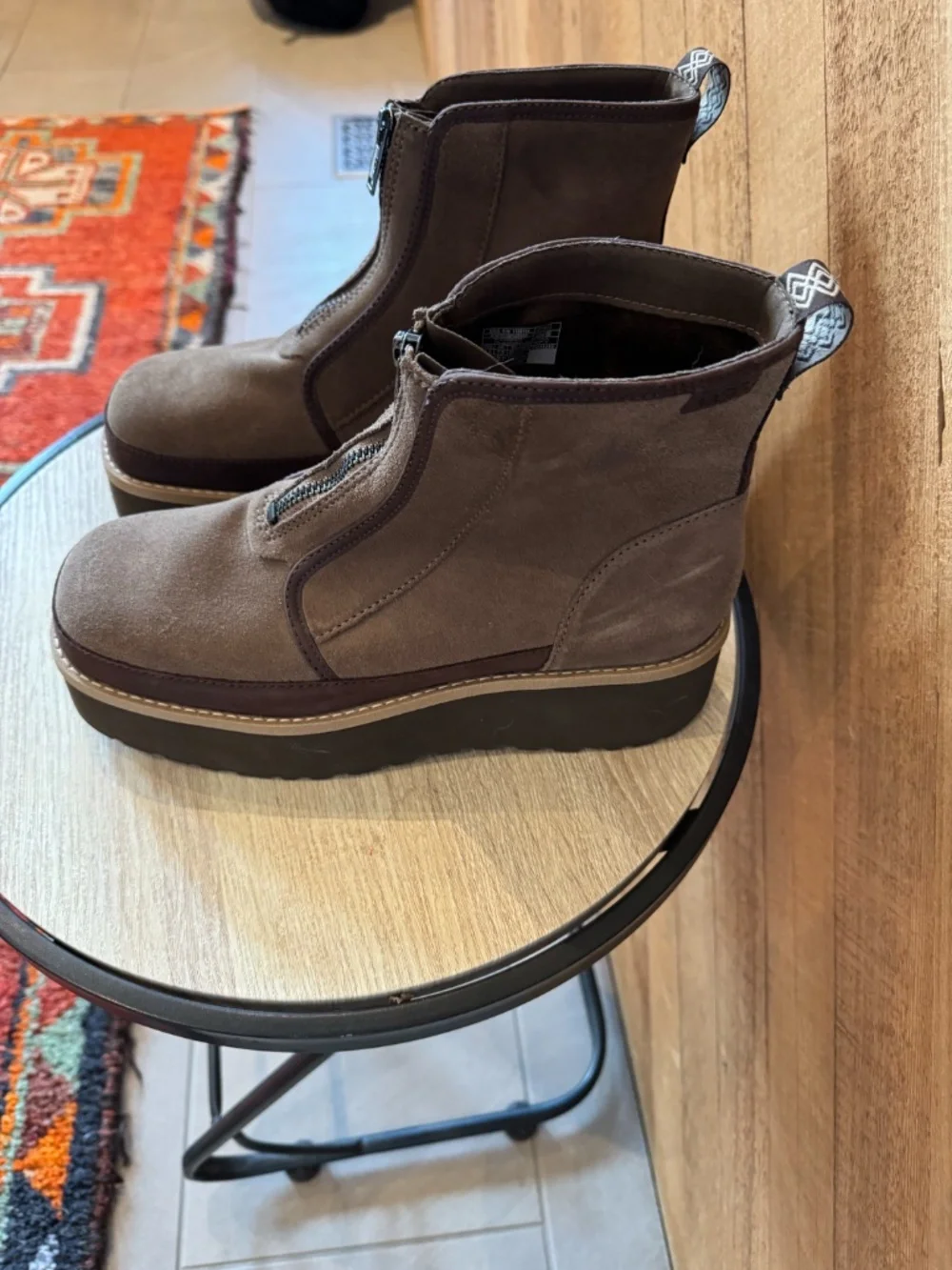 UGG CityFunc Zip Platform Boot - Hickory- SZ 9.5